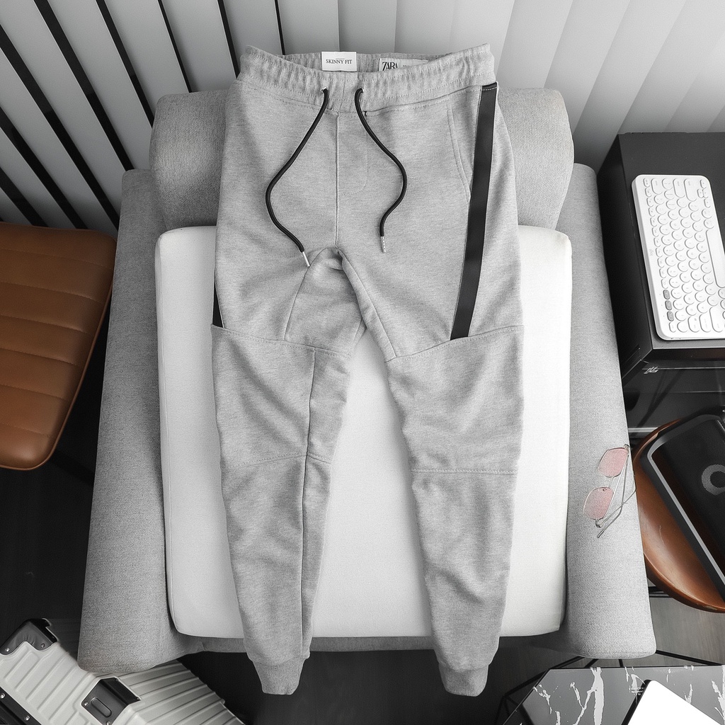 Quần Jogger Skinny With Striped