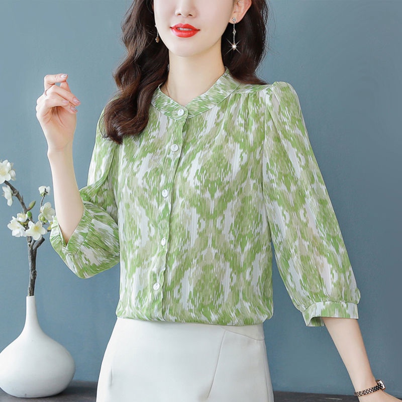 Áo Sơ Mi Chiffon Cổ Tròn Tay Lửng Dáng Rộng In Hoa Cài Nút Thoải Mái Cho Nữ