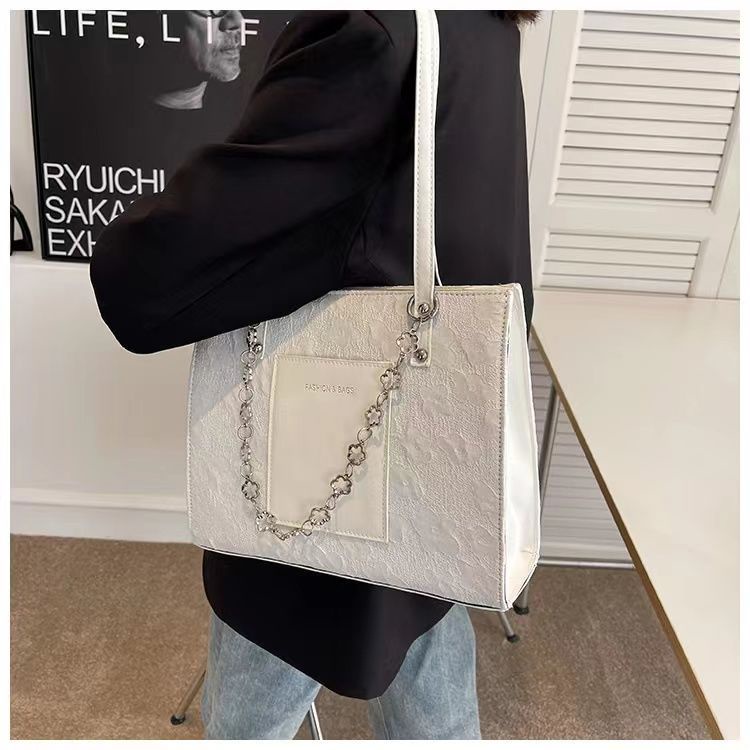 Túi Xách Đeo Vai Sức Chứa Lớn Phong Cách Mới Dễ Phối Đồ Cho Nữ