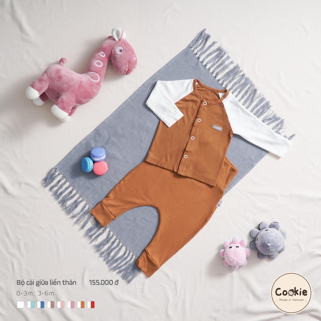 Bộ quần áo dài tay Cookie cài giữa phối tay trắng 0-6 tháng