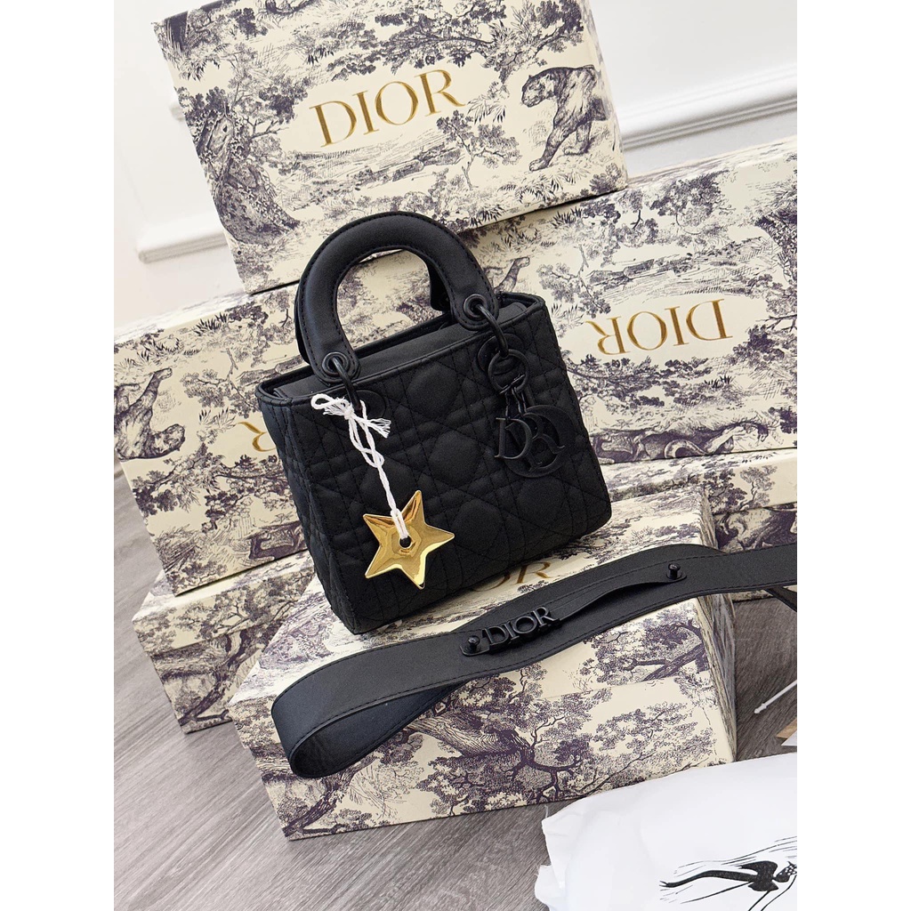 Túi xách nữ DI.OR tang sao vàng dáng mới siêu xinh