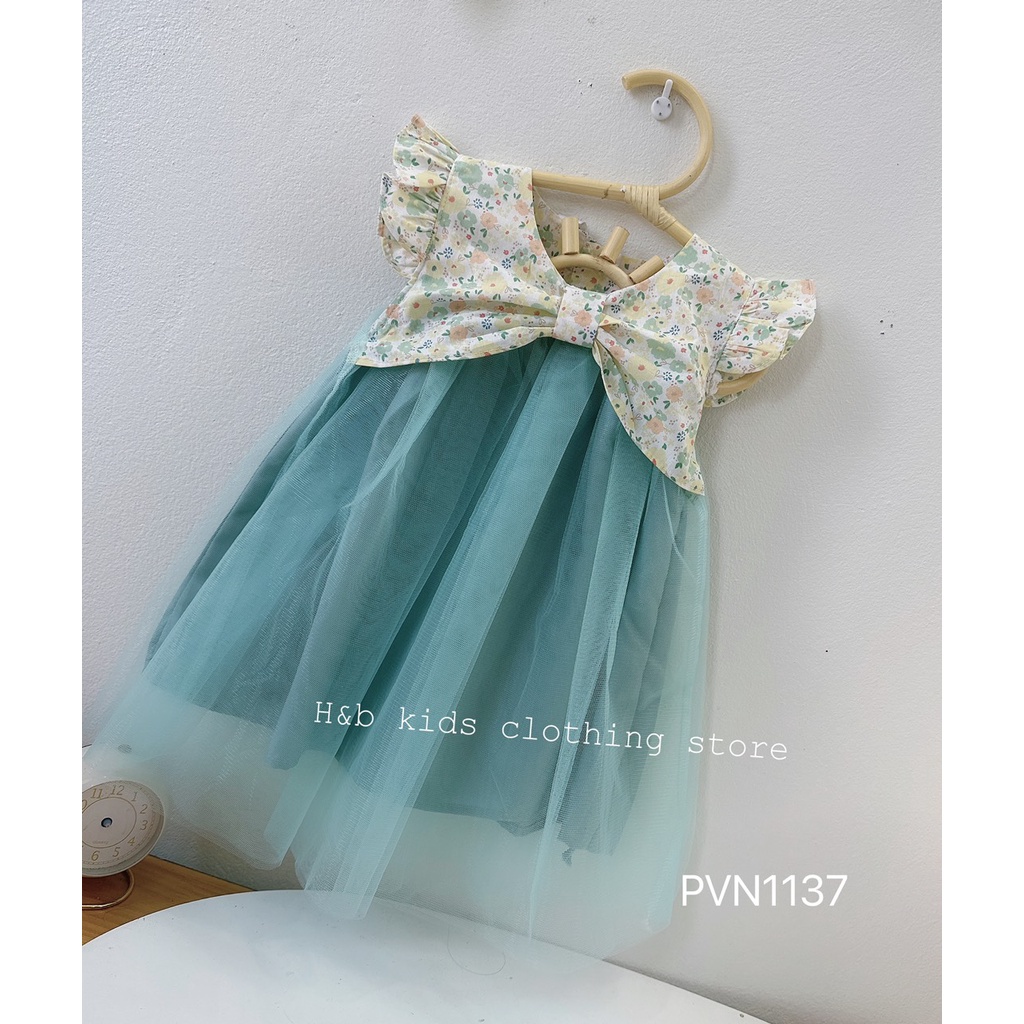 Váy cổ hoa phối voan lưới xanh bé gái
