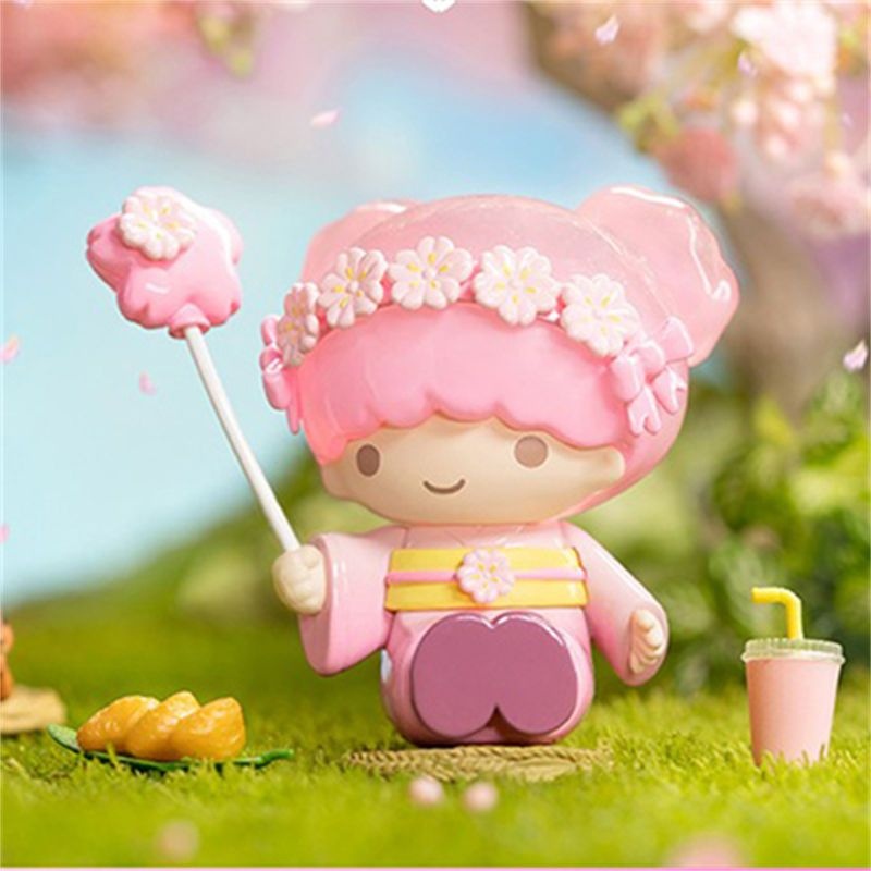 Mô Hình Nhân Vật Kuromi Katie Và Hoa Tai To Trang Trí