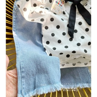 Bộ chấm bi nơ lưng + quần jean bé gái
