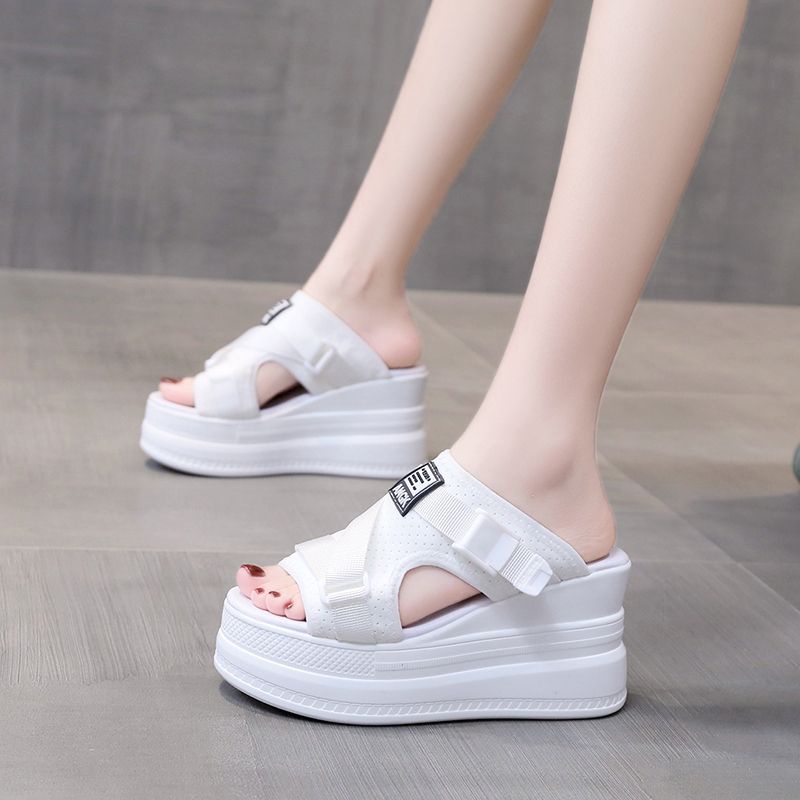 Dép Sandal Đế Xuồng Thời Trang Mùa Hè 2023 Cho Nữ
