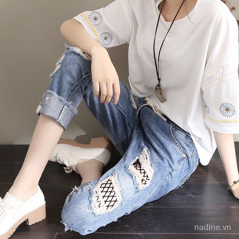 Quần Jeans Lửng Phối Vớ Phong Cách Hàn Quốc Thời Trang Cho Nữ