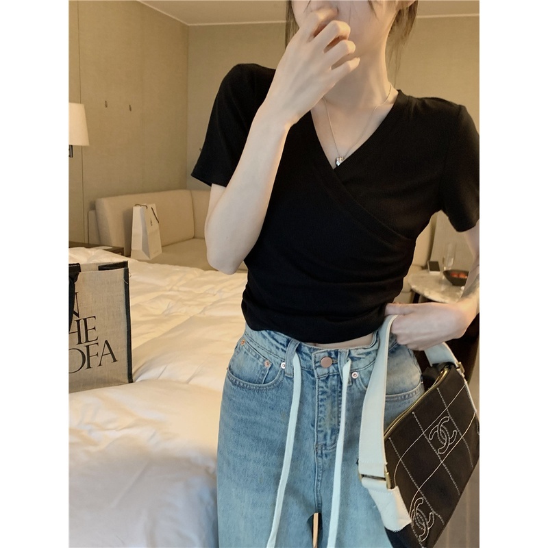 [3 Màu Sắc] Áo Thun Thiết Kế Cổ Chữ V Chéo Tay Ngắn