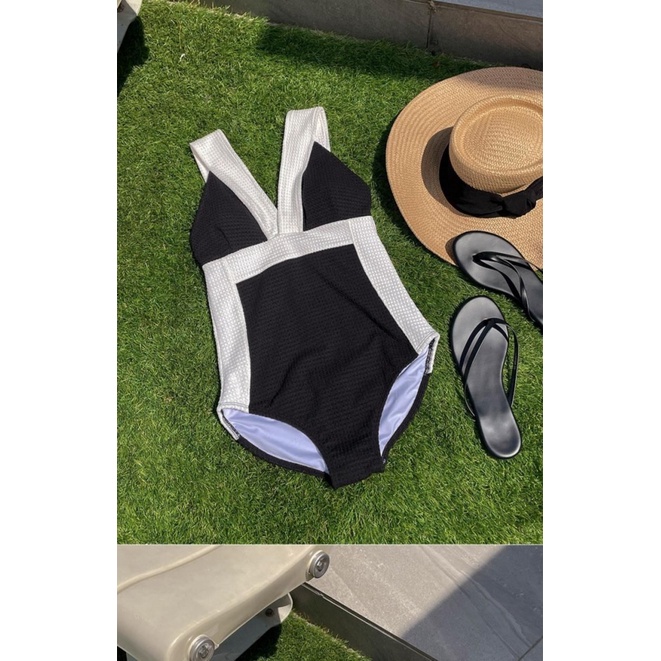 Bộ Đồ Bơi / Bikini Mùa Hè Cổ Chữ V Cắt Sâu Nhẹ Nhàng Hở Lưng Có Đệm Ngực Phối Màu Đen Trắng Phù Hợp Với Một Mảnh Gợi Cảm Cho Phòng Thí Nghiệm