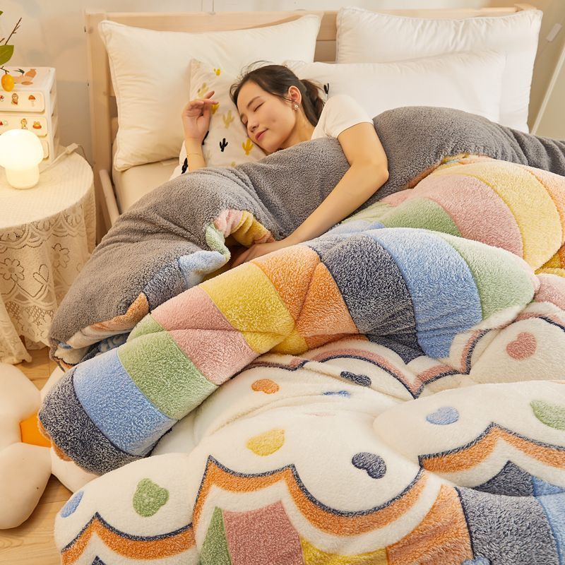 Chăn Bông Lông Cừu Hai Mặt Dày Dặn Giữ Ấm Mùa Đông Cho Ký Túc Xá