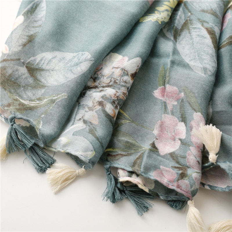 Khăn Choàng Cổ Vải Lanh Cotton Phối Tua Rua Họa Tiết Hoa Phong Cách Nhật Bản
