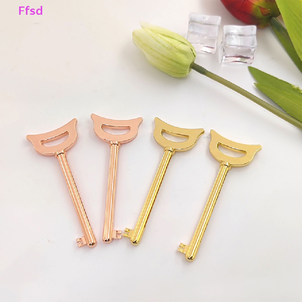 1 Dụng Cụ Nặn Kem Đánh Răng Bằng Thép Không Gỉ