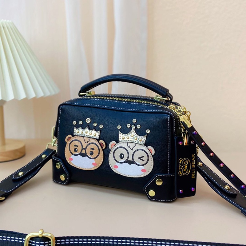 Túi Đeo Vai Boston Hình Gấu Dây Bản Rộng Chính Hãng Hàng Mới Dành Cho Bạn Nữ