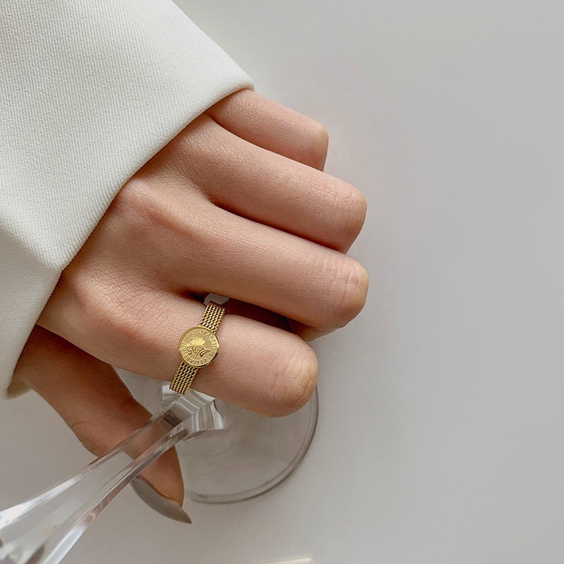 Nhẫn Chân Dung Bằng Thép Titan Phong Cách Âu Mỹ Độc Đáo Thời Trang Cho Nữ