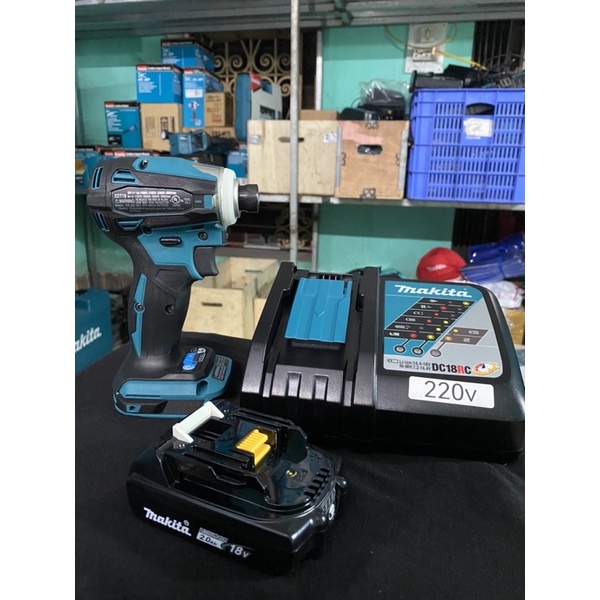 Máy bắt vít Makita XDT19 nhập Mỹ