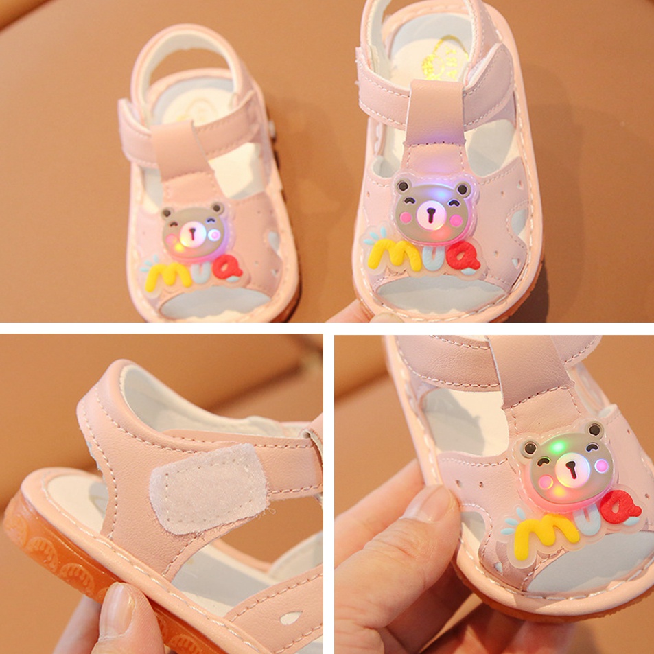 Xăng đan Đế Hình Gấu Hoạt Hình Có Đèn LED Và Âm Thanh Dành Cho Trẻ Em Tập Đi