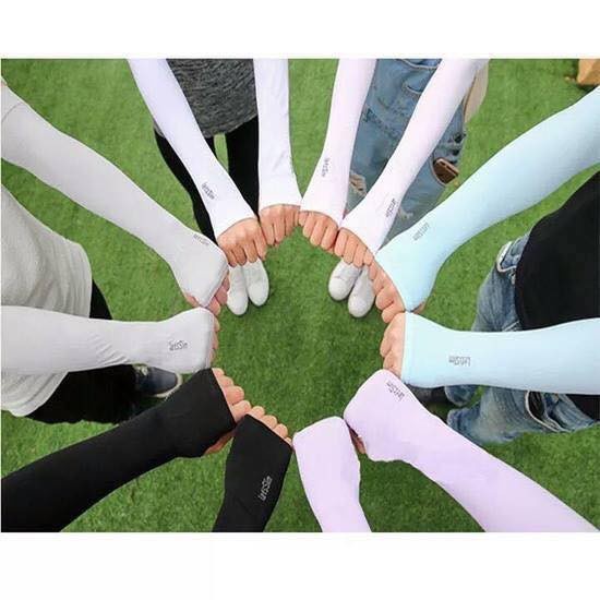 Đôi Găng tay chống nắng xỏ ngón Let's slim