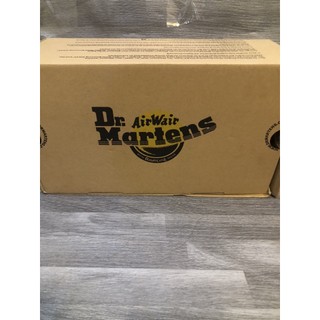 Hộp Dr martens chính hãng thái lan,hộp làm quà tặng