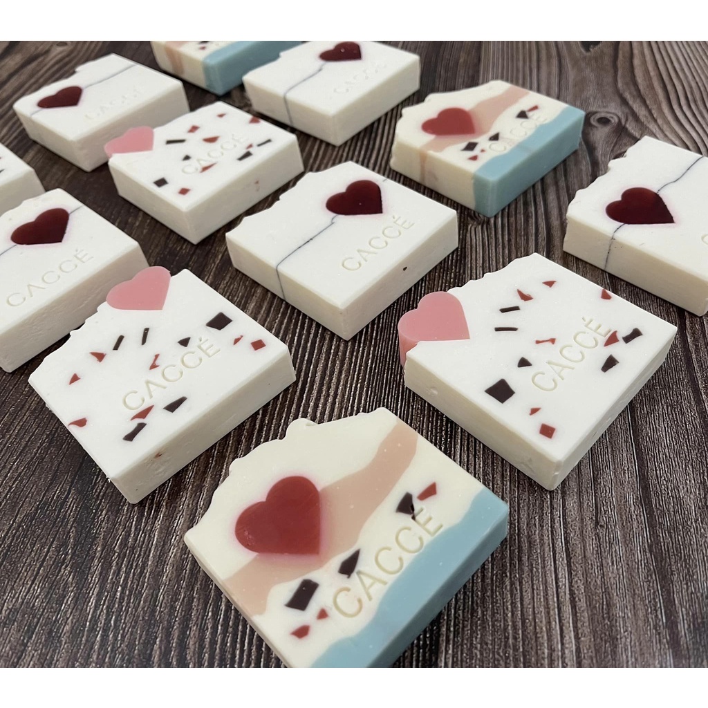 Xà phòng yến mạch Valentine day Caccé Home