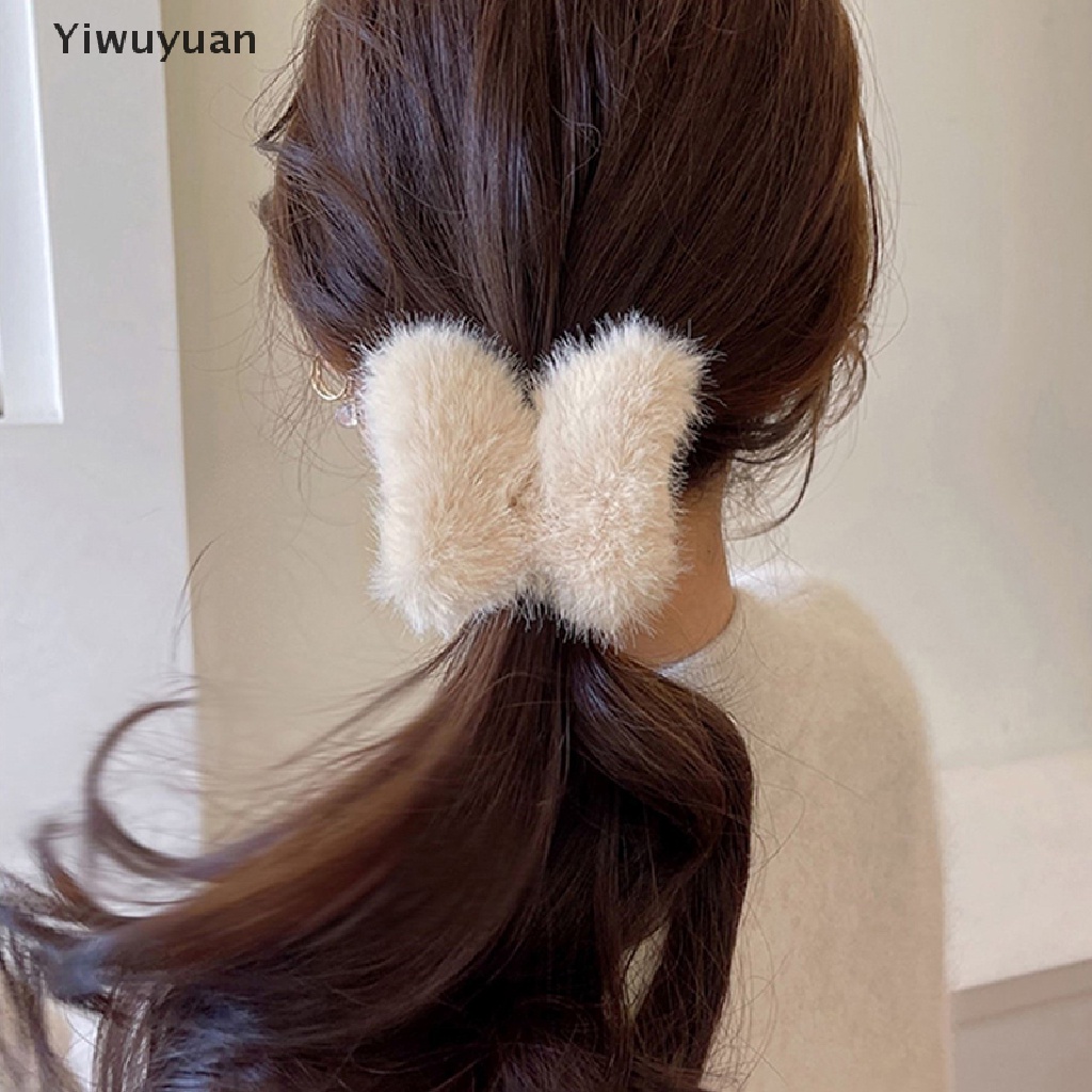 < Yiwuyuan > Kẹp Tóc Đuôi Ngựa Hình Cá Mập Phủ Lông Màu Trơn Thanh Lịch Đơn Giản