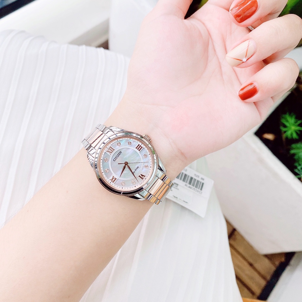 Đồng hồ nữ dây thép Citizen Eco Drive Arezzo EM0876-51D