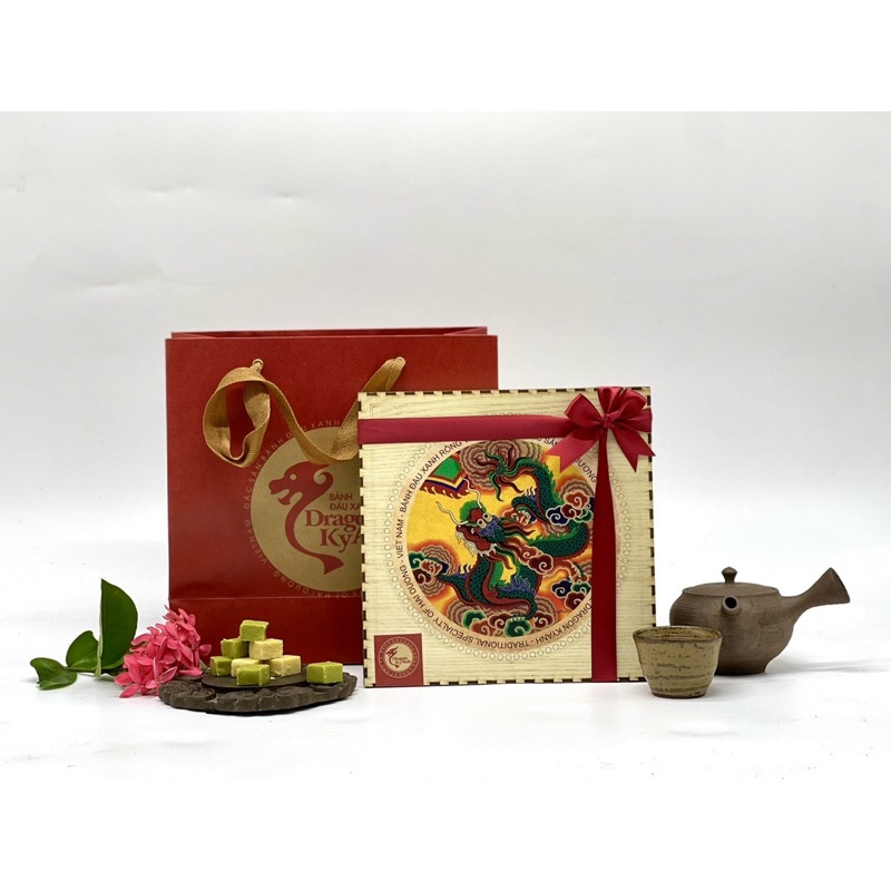 Bánh đậu xanh hộp gỗ ( 2 vị ) Rồng Vàng Kỳ Anh