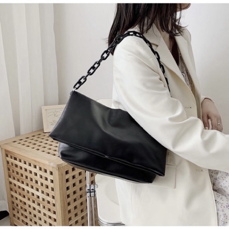 Thanh lý túi xách da