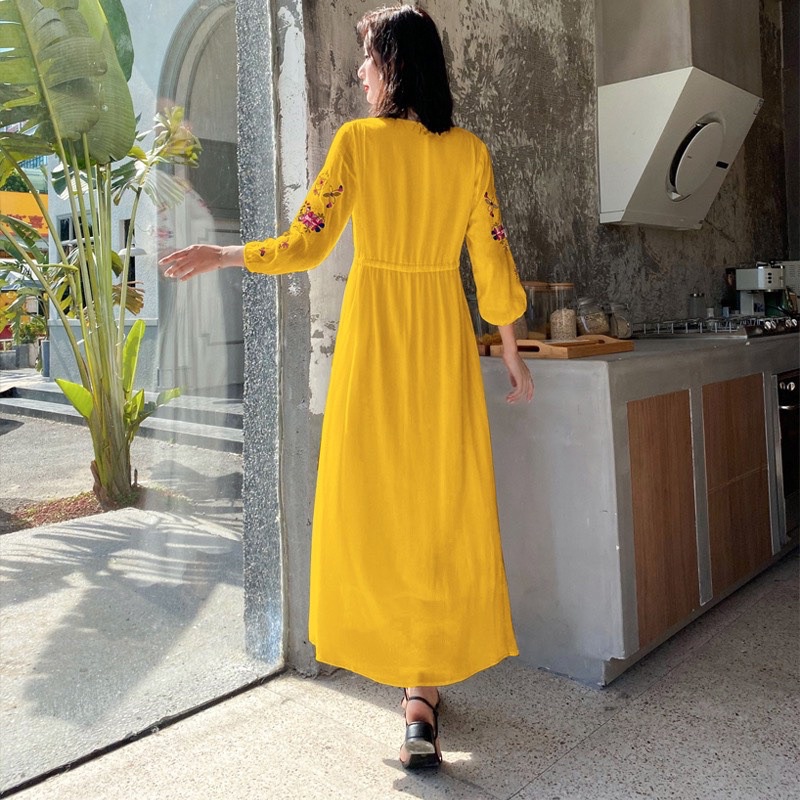 Đầm Thêu Hoa Dáng Dài