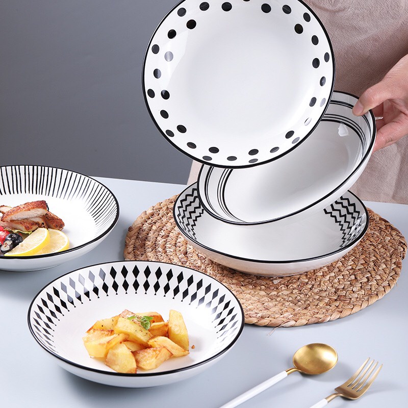 Dĩa tròn 18cm sâu lòng  họa tiết đen sang trọng nhiều mẫu- 01 cái dĩa bằng gốm sứ hoa văn đơn giản