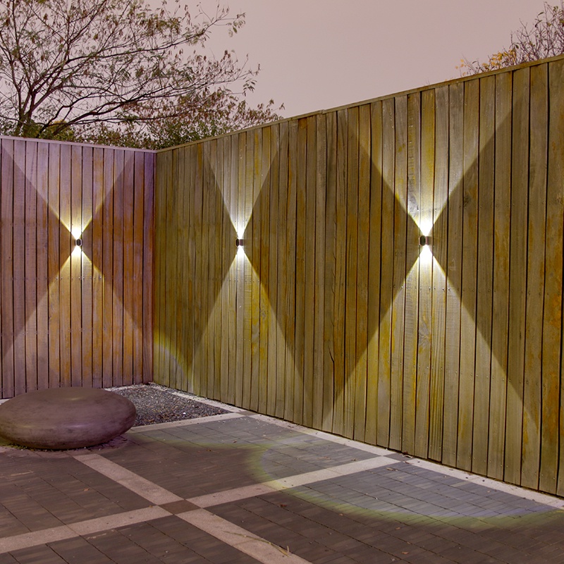 Đèn LED Năng Lượng Mặt Trời Gắn Tường Chống Nước Tiết Kiệm Năng Lượng