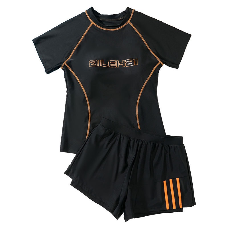 Bộ đồ bơi 2 mảnh quần đùi dáng thể thao năng động cho bạn nữ | BigBuy360 - bigbuy360.vn