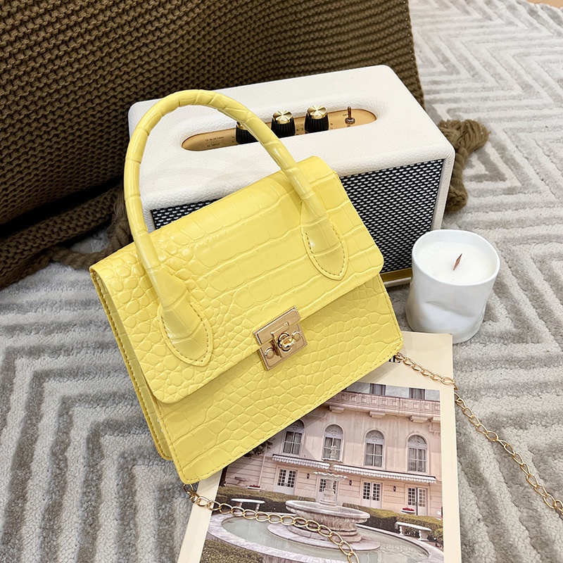 Túi Đeo Chéo Vuông Nhỏ Đựng Điện Thoại Họa Tiết Da Cá Sấu Có Khóa Cho Nữ