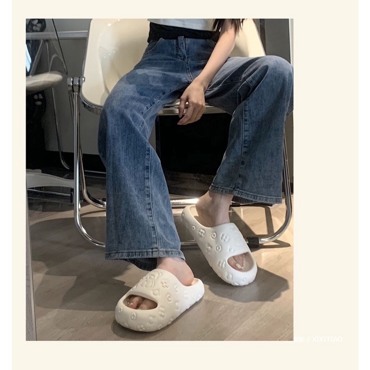 Dép Bánh Mì Dập Hoạ Tiết Gấu Đế Eva Mềm Mại Êm Chân Xixitiao - Hatuno order