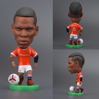 Tượng cầu thủ bóng đá Pogba