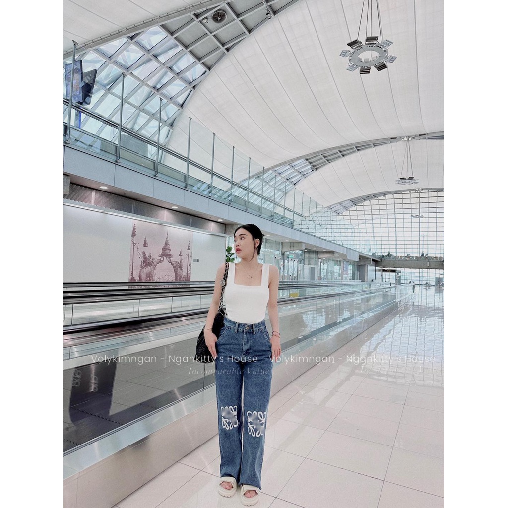 Quần jean suông thêu loe.we