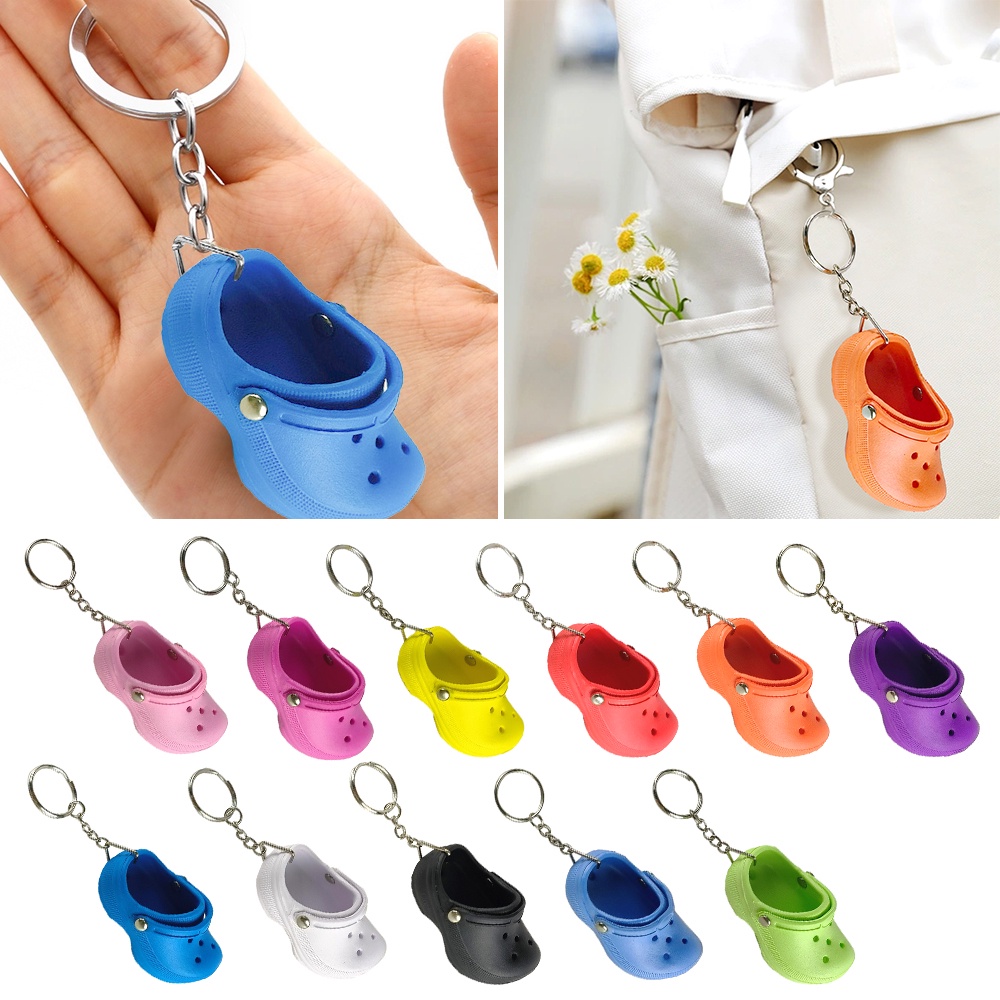 1 Móc Khóa Hình Đôi Giày 3d Dễ Thương