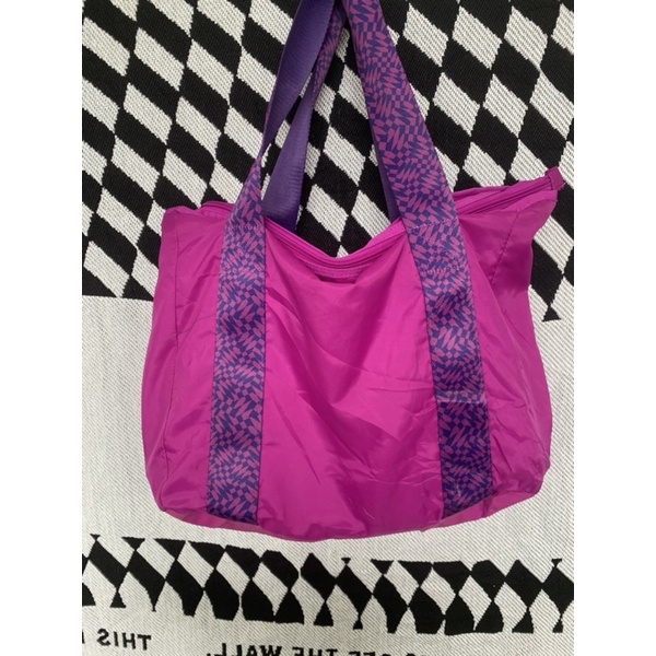 NIK.E Legend Track tote 2.0