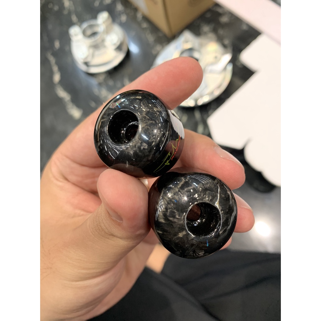 Gù Trung Carbon Forget Màu Đen