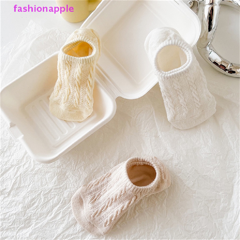 Đôi Vớ Thuyền Silicone Thoáng Khí Chống Trượt Màu Trơn Cho Nữ