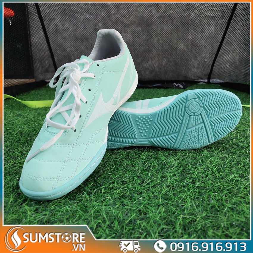 Giày Bóng Đá Sân Gỗ Futsal Mizu Ngọc Đế Bằng IC