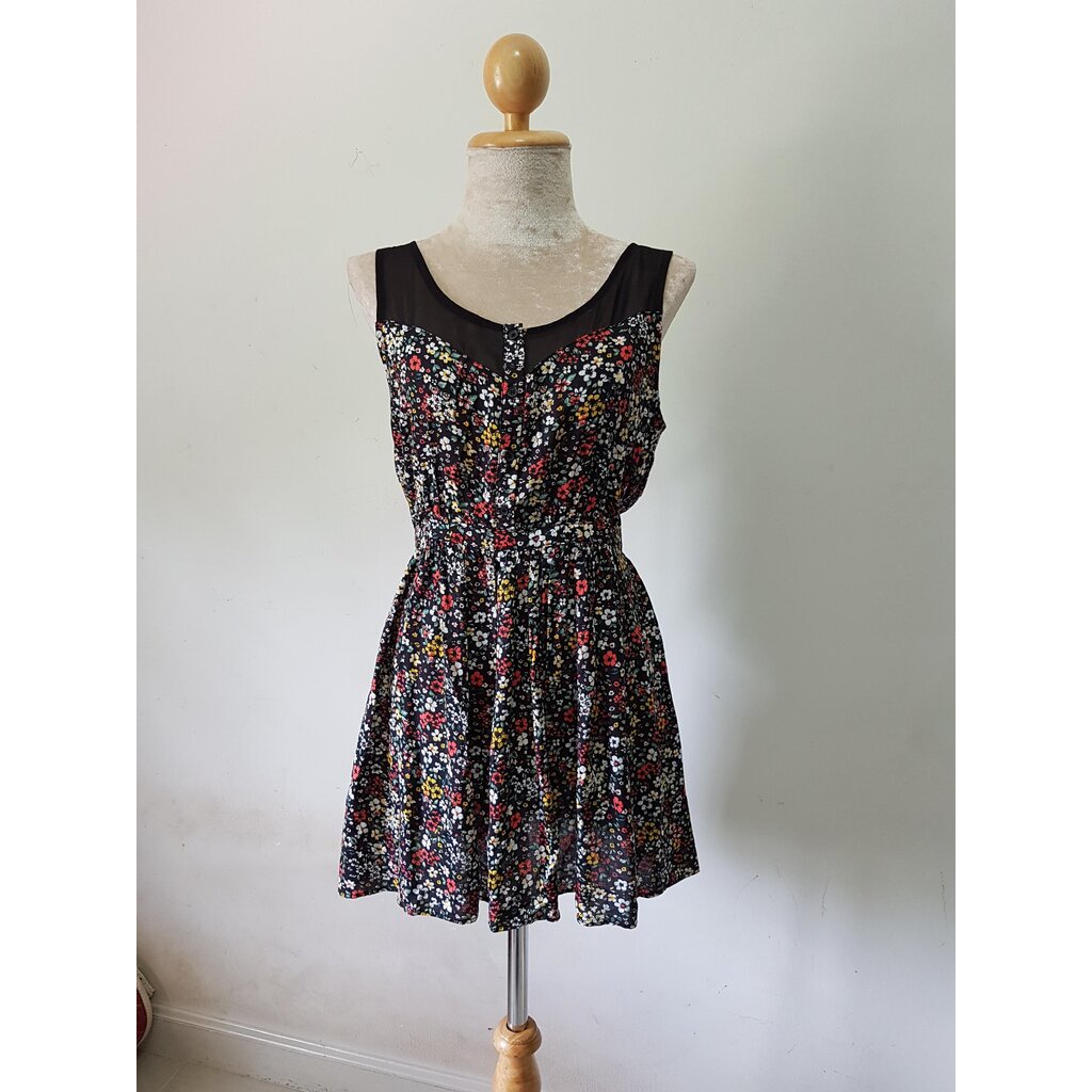 FF05182 Đầm Tay Thứ Hai Họa Tiết Hoa Đen FOREVER 21 Bust 34 Inch