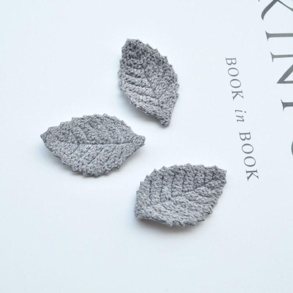 Huy Hiệu Cài Áo Hình Chiếc Lá Mini Bằng Len Dễ Thương