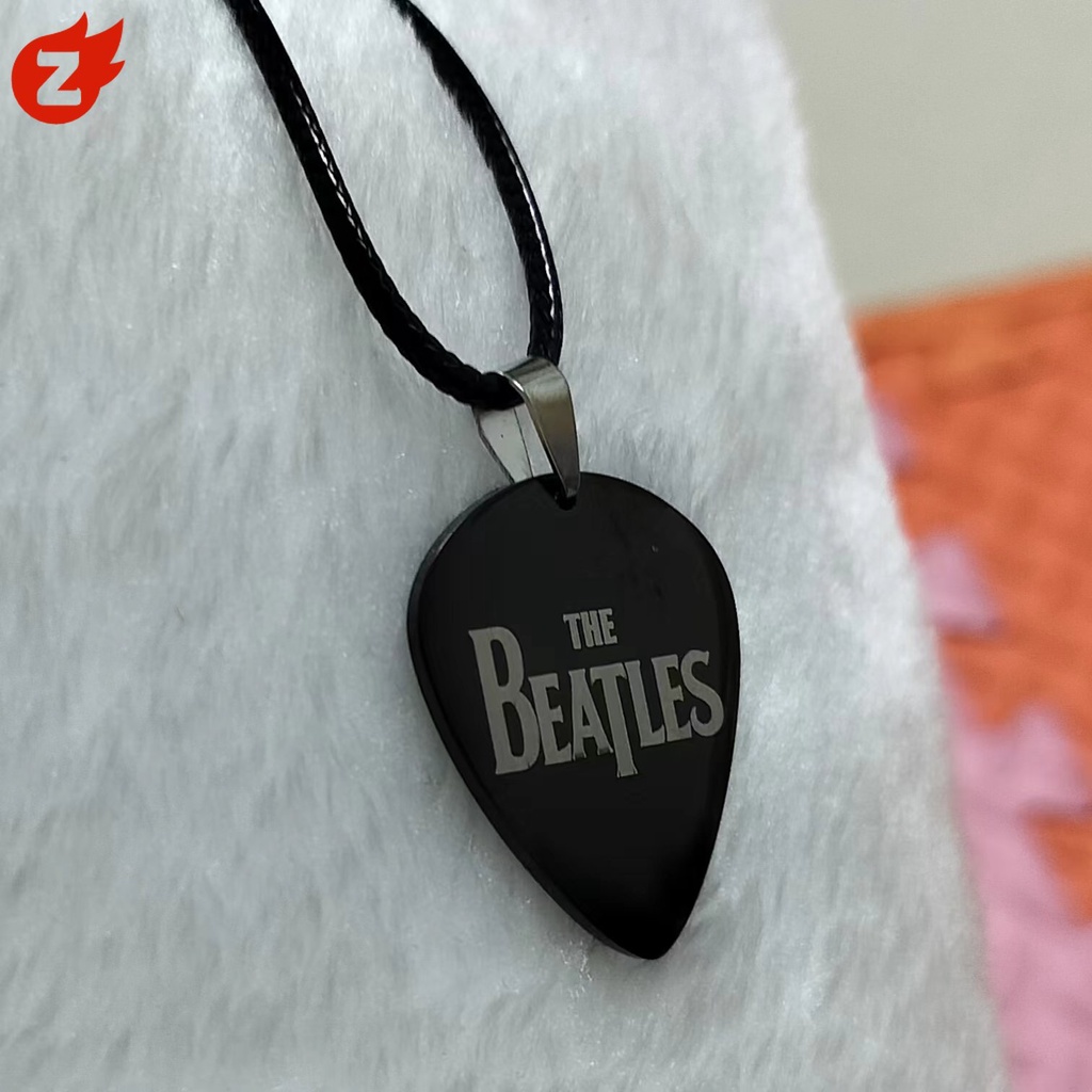 Vòng cổ Da Mặt Hình Đàn Guitar Bằng Thép Không Gỉ