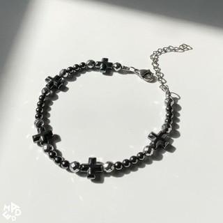Black stone cross bracelet/ vòng tay đá đen