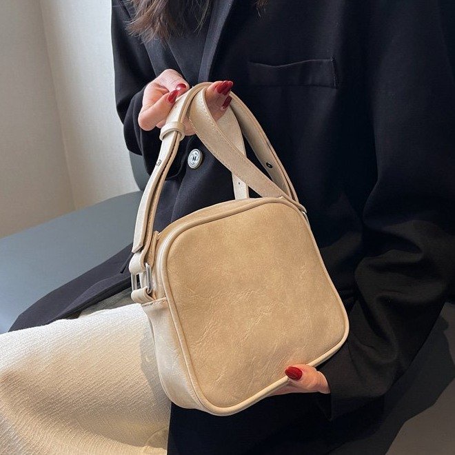 Ielgy Túi Đeo Chéo Hình Vuông Thiết Kế Độc Đáo Đa Năng Cho Nữ