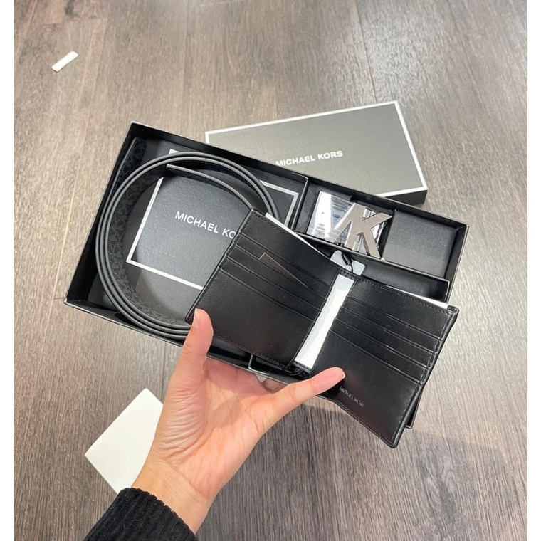Ví michael kors nam chính hãng sale