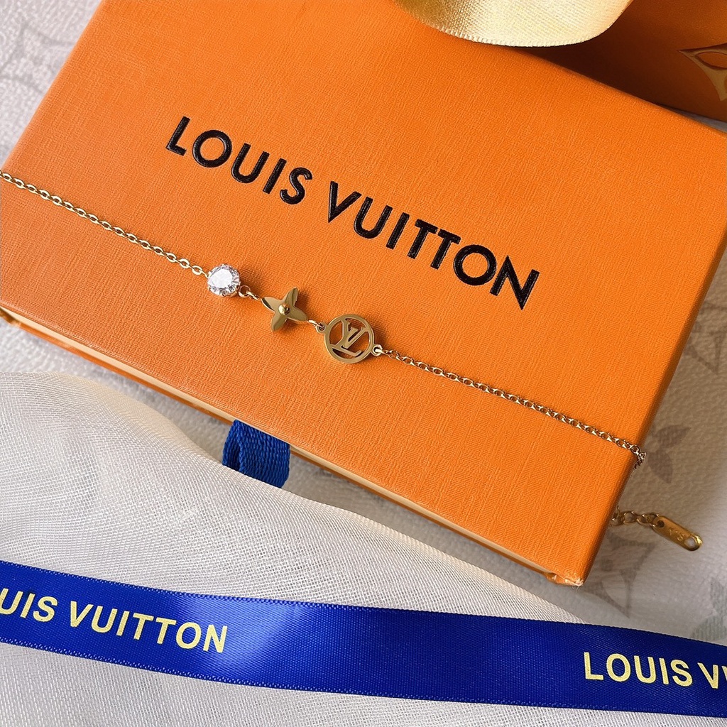 Vòng Tay Louis Vuitton Bằng Thép Titan Họa Tiết LV Monogram