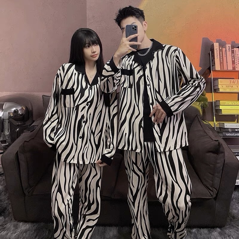 Đồ ngủ nam nữ ngựa vằn mới chất cotton xịn loại 1 siêu thoáng và thoải mái phiên bản dài tay thu đông