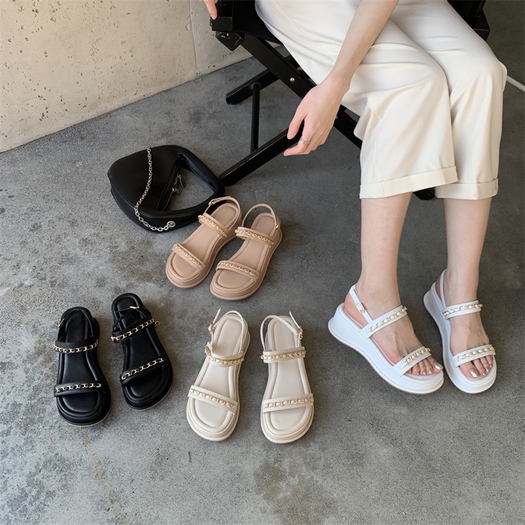 Giày Sandal Hở Ngón Đế Xuồng Dày Quai Xích Thời Trang 2023