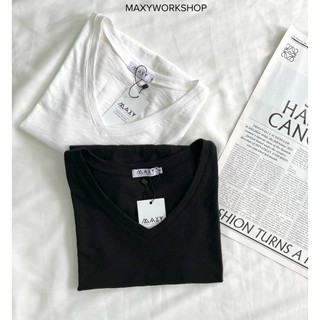 Áo thun cổ tim V Neck Basic Tee Black Maxy Workshop