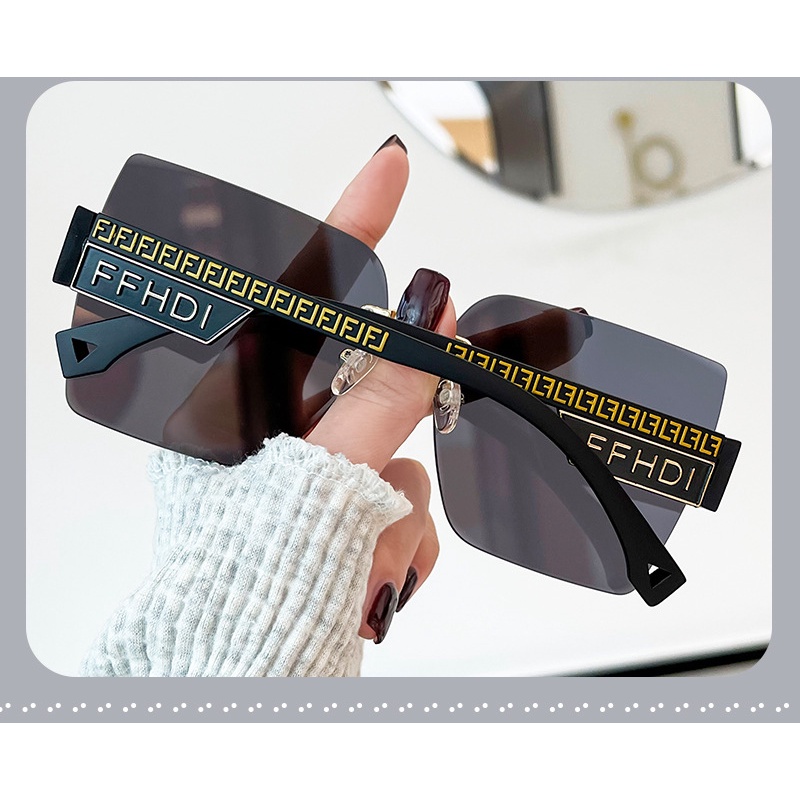 Kính Mát Gọng Vuông Lớn Phong Cách Âu Mỹ Thời Trang Cho Nữ